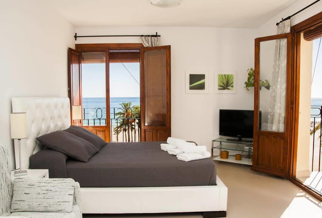 Happyvila Apartments Villajoyosa Exteriör bild